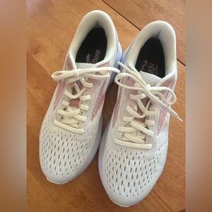 Brooks Ghost 16 Women’s Running Shoes Coconut Zephyr White 8.5